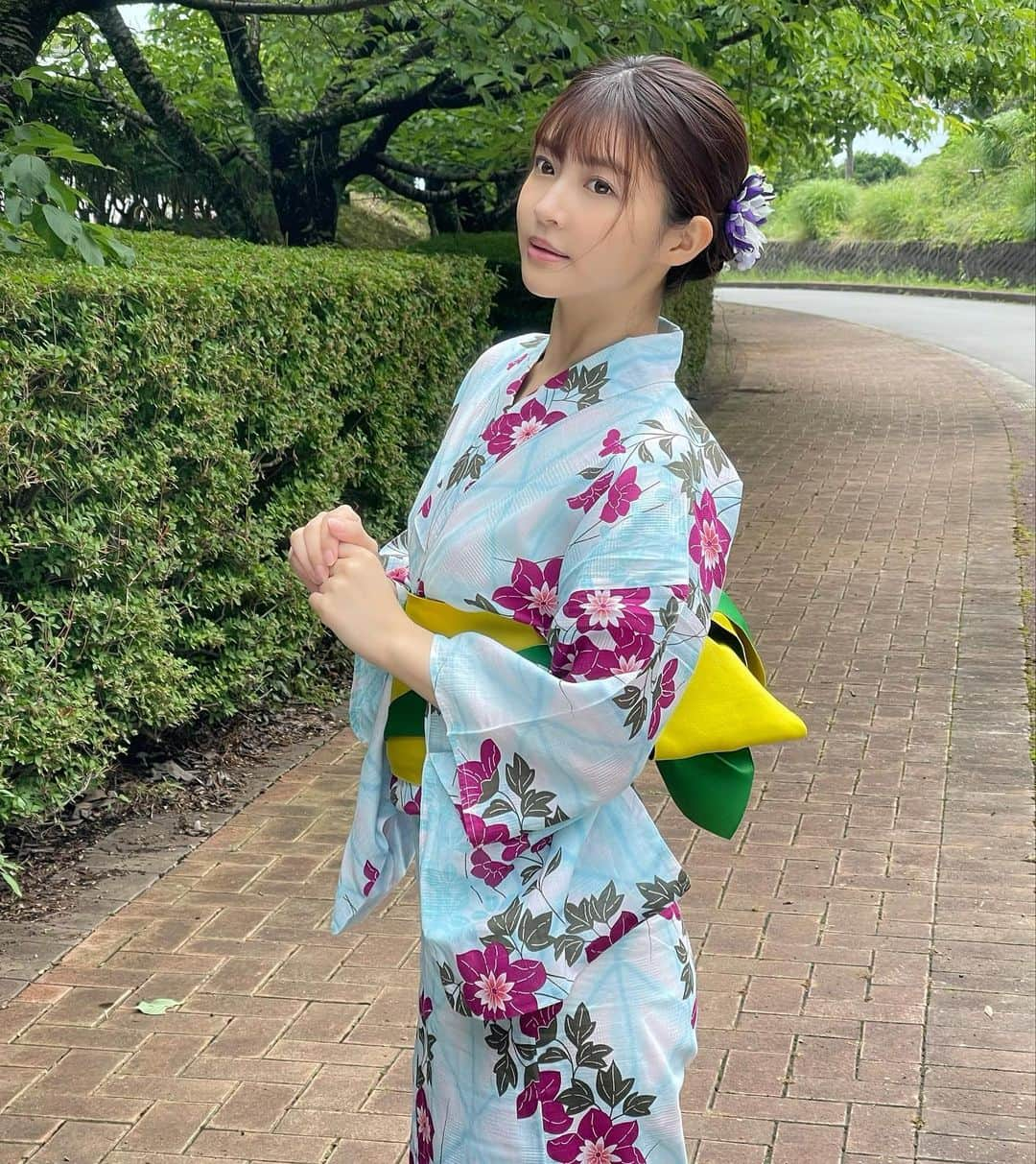 夏木りんさんのインスタグラム写真 - (夏木りんInstagram)「今年初浴衣！！！  週刊大衆の撮影🌟  #夏木りん #av女優 #AV #av女优 #セクシー女優 #japanesegirl #浴衣　#グラビア撮影 #週刊大衆」6月8日 15時44分 - natsu_kirinnn