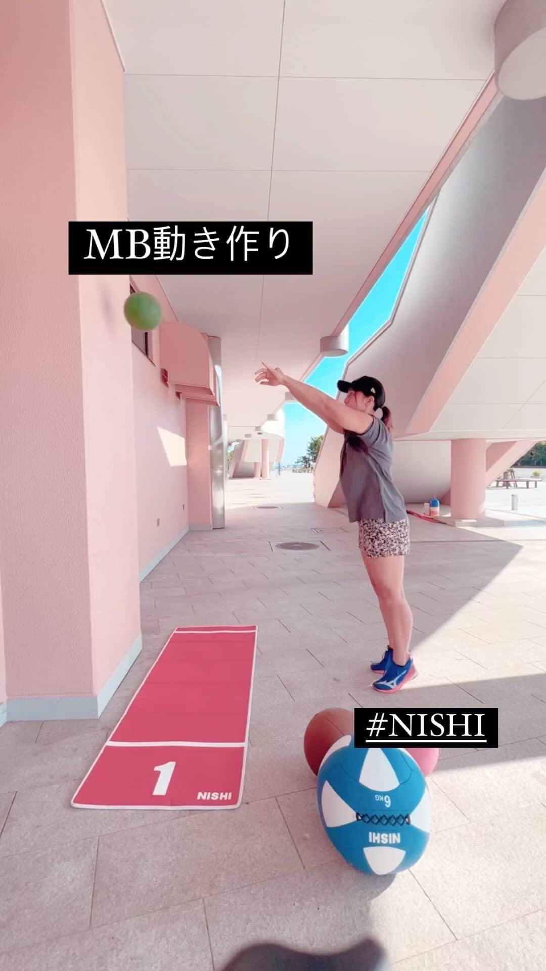 佐藤友佳のインスタグラム：「もうすぐ日本選手権(大阪)6/11とKuortaneGames(Fin)6/18 どっちも地元じゃないけど地元で大好きな場所、楽しみ🥰😍」