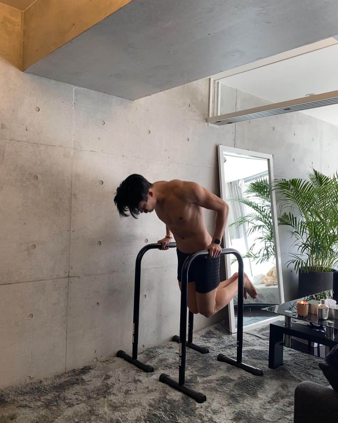 Kensukeのインスタグラム：「Selfies 🔥🙆🏽‍♂️📸」