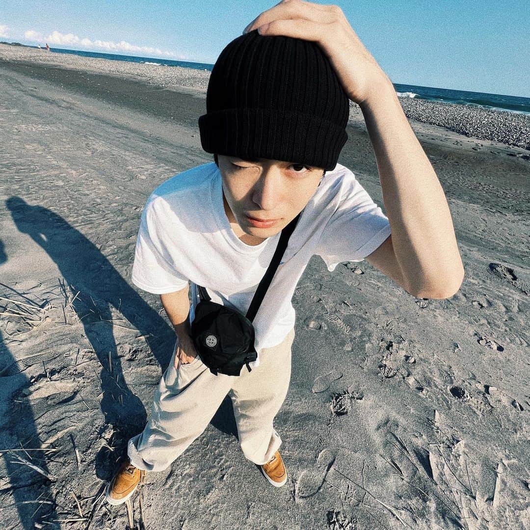 鈴村梨公のインスタグラム：「今日のコーデ  #ootd #nike #サウナボーイ #supreme #stoneisland #streetstyle」