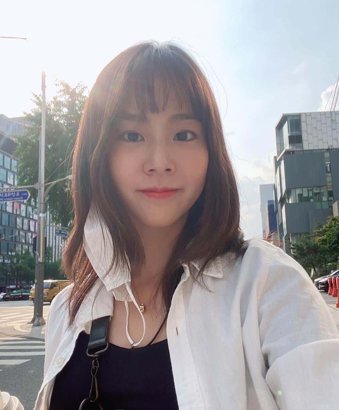 ハン・スンヨンのインスタグラム：「벌써 길어진거 같은 느낌적인 느낌」