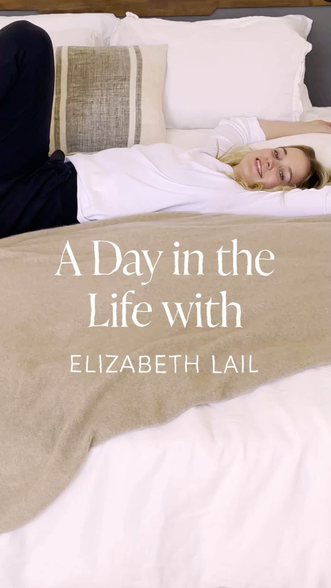 エリザベス・ライルのインスタグラム：「A little day in the life the life with me. Grateful for the small things and @janeiredale too 🍵 check out the link in bio for more and a free gift」