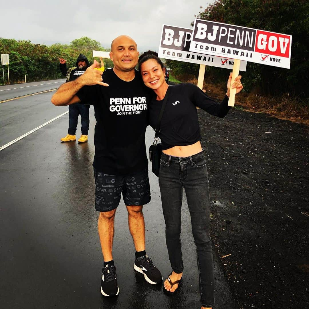 シェリーマリア澄川のインスタグラム：「TEAM HAWAII #TEAMHAWAII @therealbjpennforgovernor  @bjpenn #PEOPLESCHAMP When BJ gets in, We All Get In 🙏🌟🤗 #bjpennforgovernor」