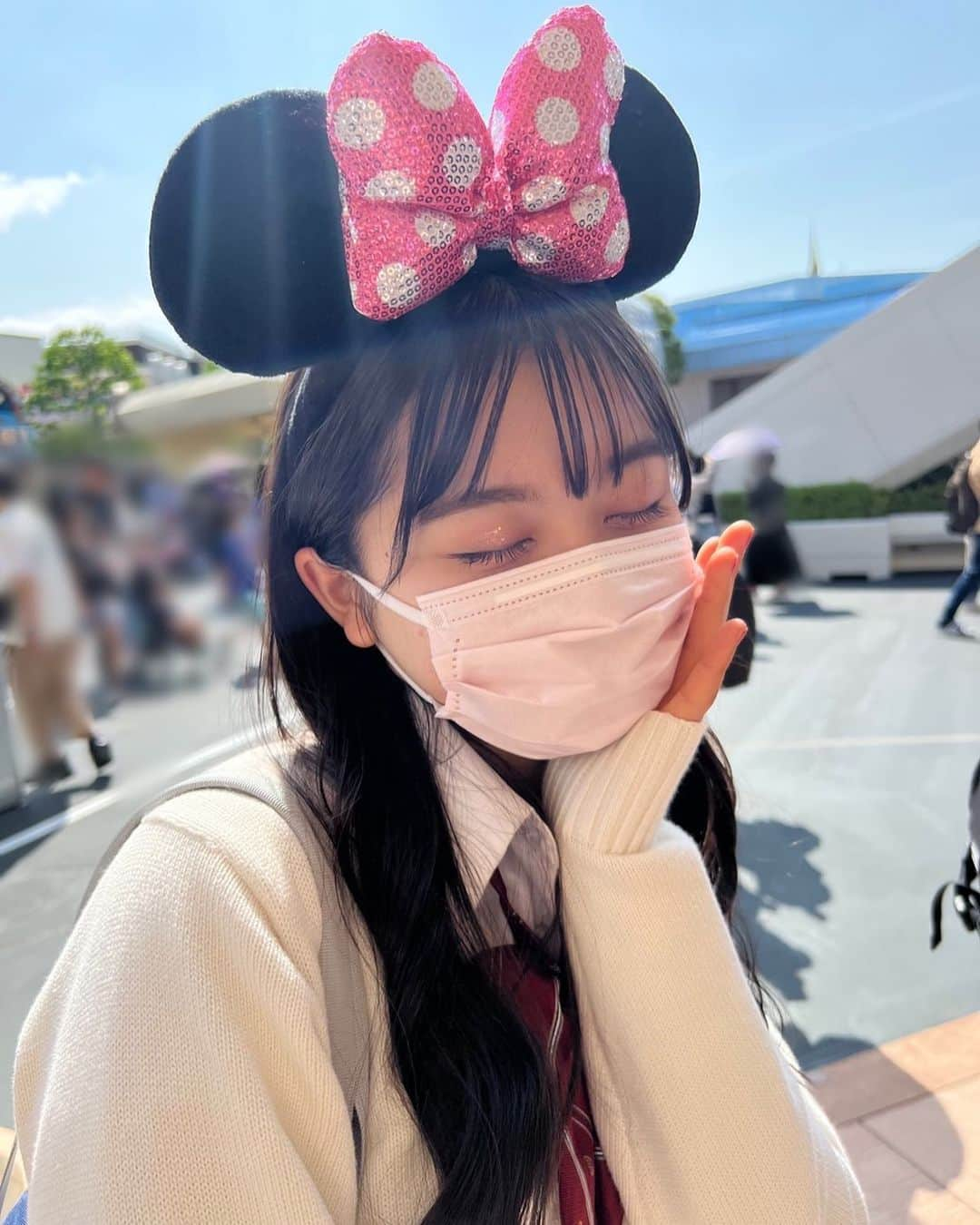 佐藤菜月海さんのインスタグラム写真 - (佐藤菜月海Instagram)「. Tokyo Disneyland🐭  乗り物はビックサンダーマウンテンやスプラッシュマウンテン、プーさんに乗りました~！ ‬‪ 美女と野獣にも乗ったんだけどとっても素敵だった〜✨  #ニコラ #nicola #ニコモ #ニコラ7月号発売中 #佐藤菜月海 #ナツミ #ディズニーランド #ディズニー #スターダストプロモーション #07」6月9日 19時53分 - natsumi_sato814official