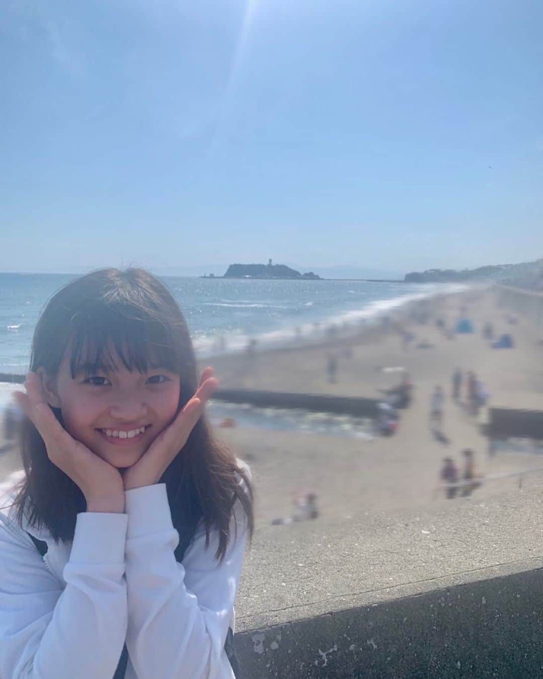 大島美優さんのインスタグラム写真 - (大島美優Instagram)「マイファミリー9話ご覧いただけましたか？ ・ ・ 9話のロケで海に行きました🌊  もうすぐ最終話ですね。  #大島美優 #Oshimamiyu #アミューズ #子役 #マイファミリー #鎌倉」6月9日 20時52分 - miyu_oshima.official