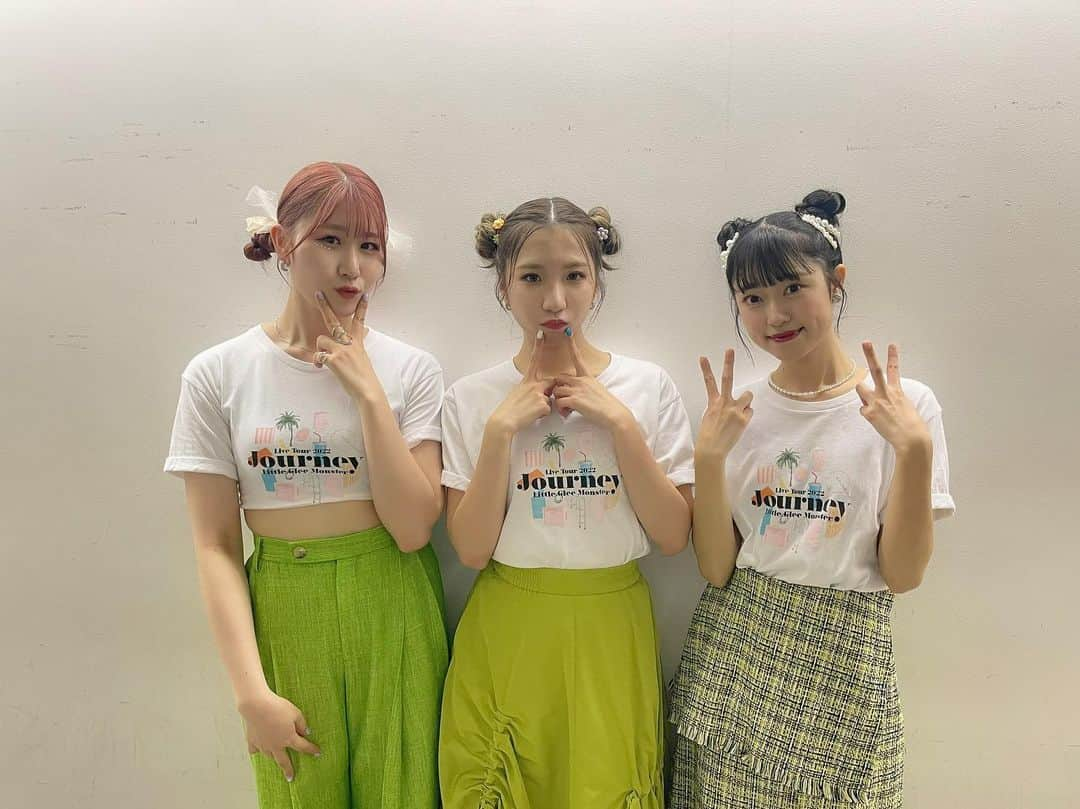 Little Glee Monsterさんのインスタグラム写真 - (Little Glee MonsterInstagram)「Little Glee Monster Live Tour 2022 Journey  名古屋国際会議場 センチュリーホール 2日目！  #littlegleemonster #リトグリ #リトグリ_journey #名古屋 #あっという間の2日間でした #今日はオソロの髪型 #名古屋名物も頂きました #この旅でまたリトグリと皆さんの思い出ができました #歌の旅はまだまだ続きます」6月9日 23時04分 - littlegleemonster_official