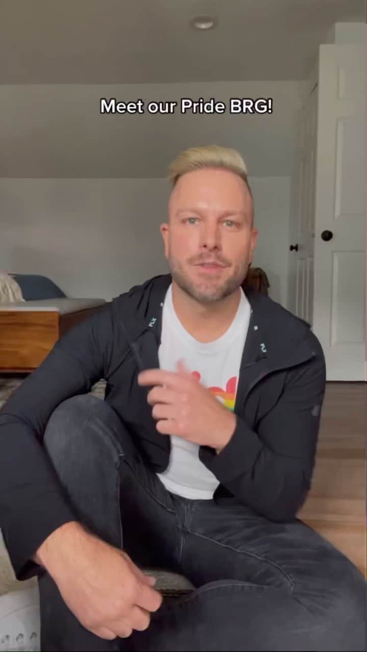 ロック&リパブリックのインスタグラム：「Meet our Pride Business Resource Group at Kohl’s!🏳️‍🌈 Learn more about who we are, what we do and how we work to support our LGBTQ+ associates. #PrideAtKohls #pridemonth」