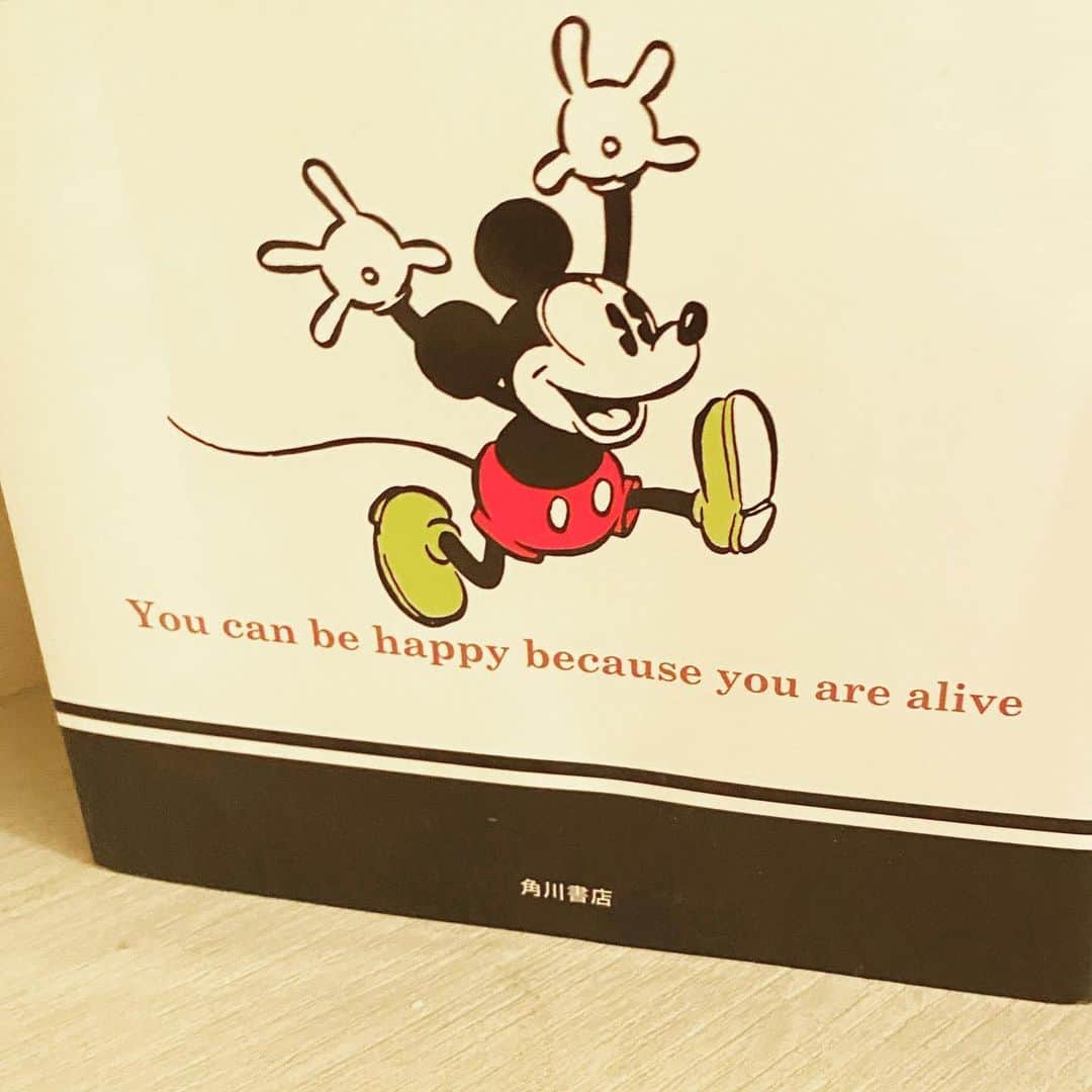 澤田友美のインスタグラム：「. GOOD VIBES ONLY🌈❤️❤️❤️❤️」