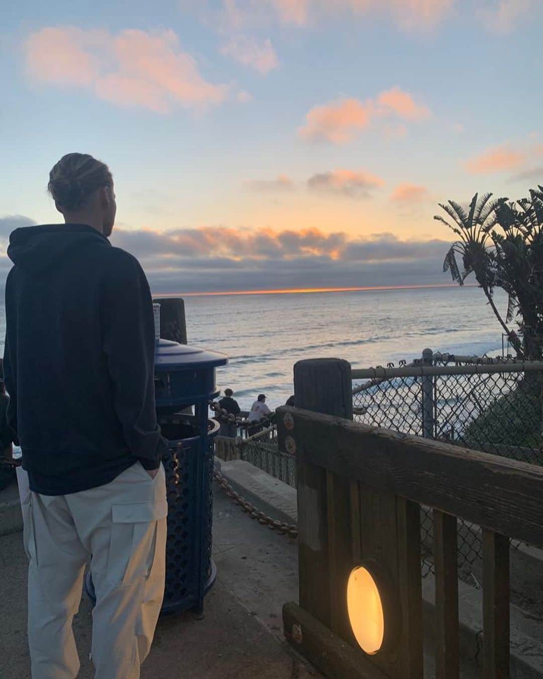 マルク・ホルンシュさんのインスタグラム写真 - (マルク・ホルンシュInstagram)「Cali vibes 🌴☀️💚」6月10日 18時47分 - marchornschuh91