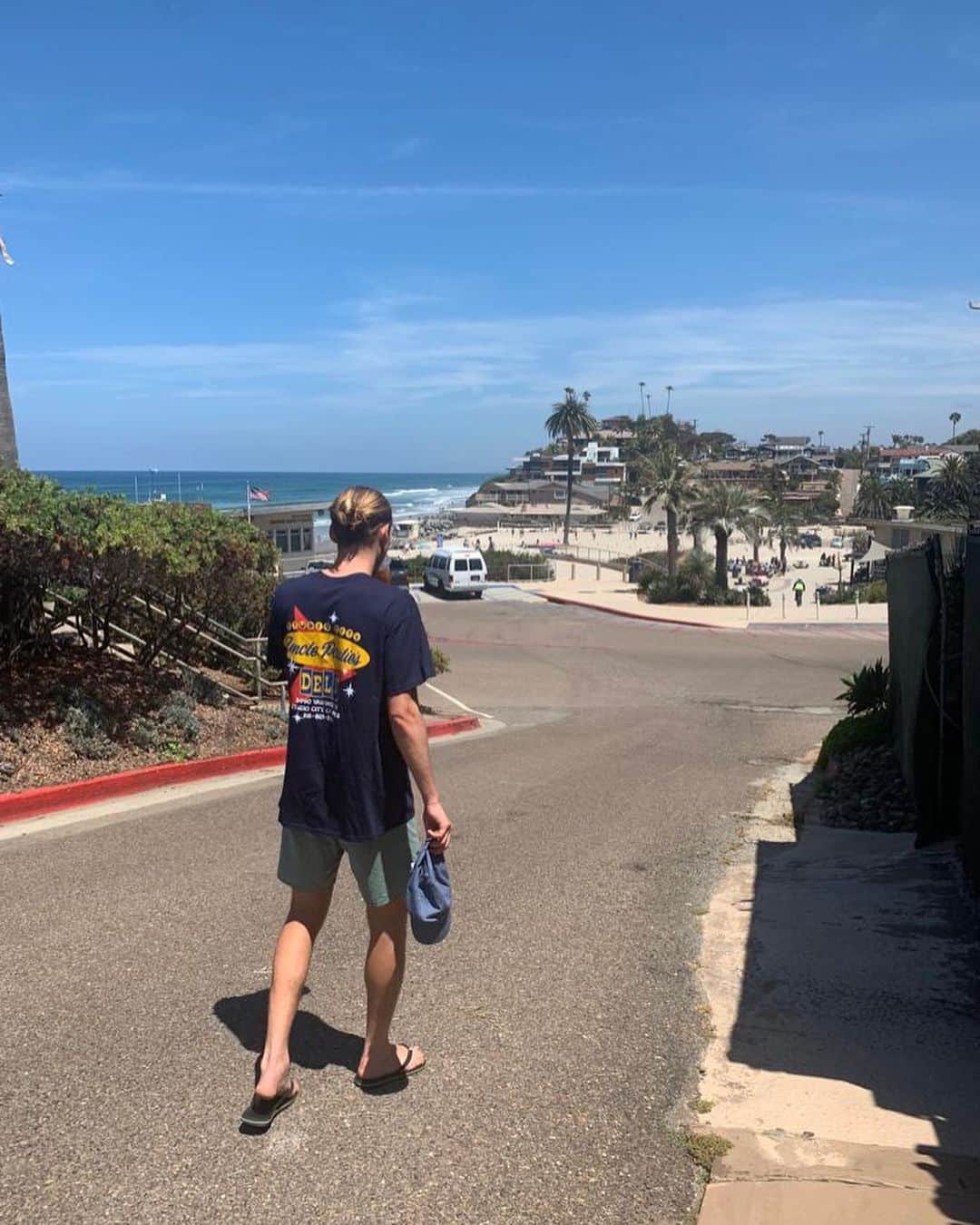マルク・ホルンシュさんのインスタグラム写真 - (マルク・ホルンシュInstagram)「Cali vibes 🌴☀️💚」6月10日 18時47分 - marchornschuh91