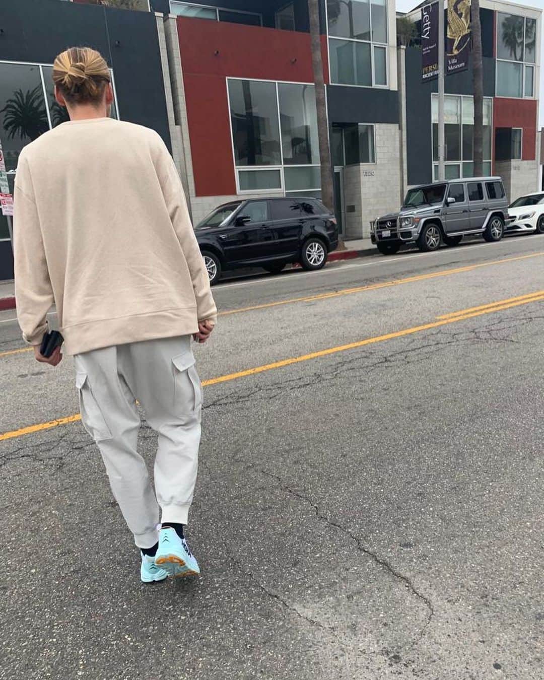マルク・ホルンシュさんのインスタグラム写真 - (マルク・ホルンシュInstagram)「Cali vibes 🌴☀️💚」6月10日 18時47分 - marchornschuh91