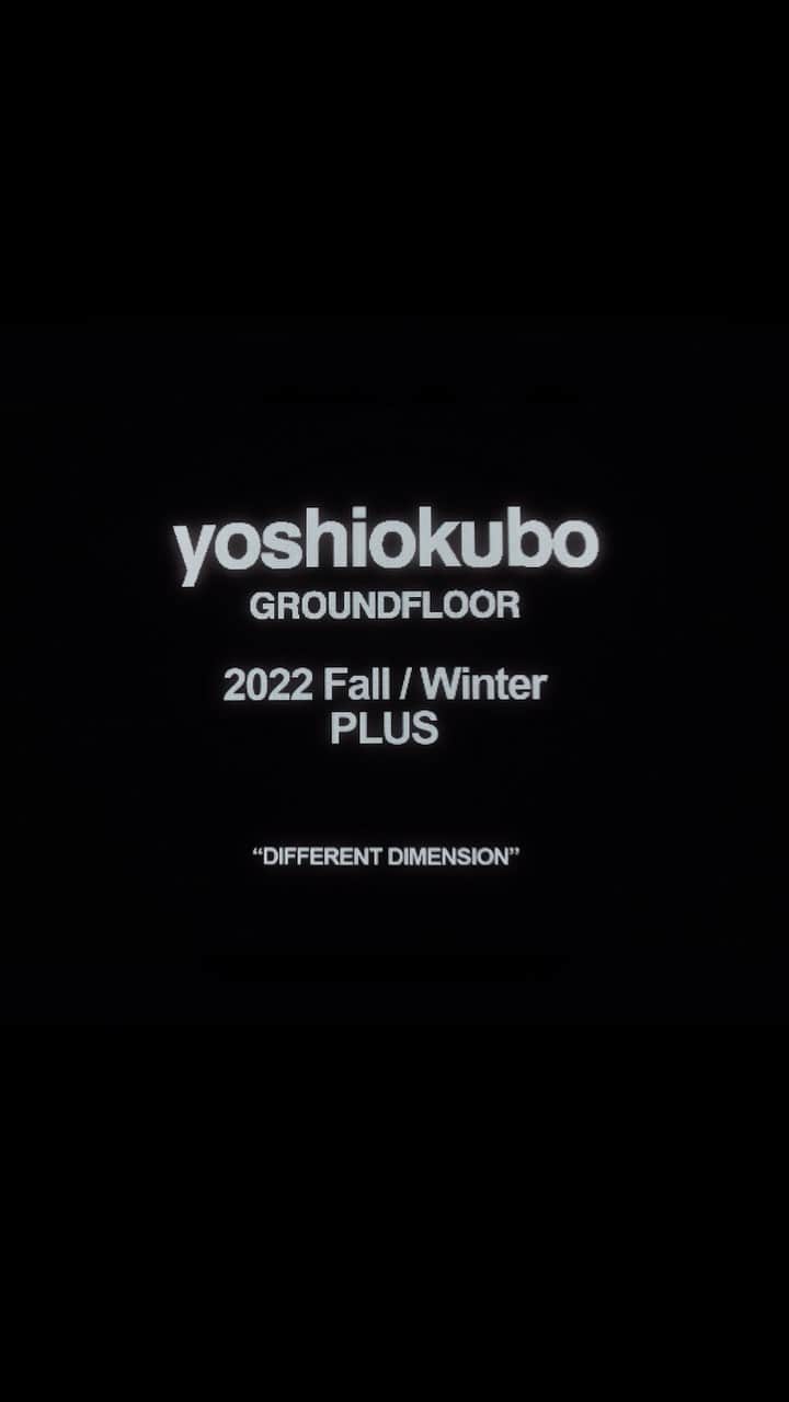 のインスタグラム：「. ⁡ yoshiokubo 2022 Fall/ Winter PLUS Different Dimension ⁡ @yoshiokubo @yoshiokubo_official @rakutenfwt ⁡ Director @junyayamada2012 Artistic Director @mitershinichi Soundtrack @licaxxx1 Casting @hype_casting Hair& Makeup& Headpieces @masayoshiokudaira @masayoshiokudairahead Film direction @denjiroudai Photographer @hiroshikutomi PR @tanakanozomu MODELS @bigmaaaaan @enya_78 @j_swook @janekovich @je.ff17.02 @kamo0816 @marualeks @matthew._.kiss  ⁡ SPECIAL THANKS Art Brain Company Co., Ltd. Audio Visual Communications Ltd. KAST Co., Ltd. @uroak114 KEEPALIVE @koji.shimamuraph marcha Inc. TOGO - KINENKAN @x_couture.official ⁡ ⁡ @takayukikono_ @yutokotani @_jurihasegawa @yuuuuu186 @km_____630 @harka_akiyama @m_zaki_0709 @yuna_tk0612 ⁡ ⁡ #yoshiokubo2022fwplus #yoshiokubo #thinkbeforwear #ヨシオクボ #ykgf #pfw」