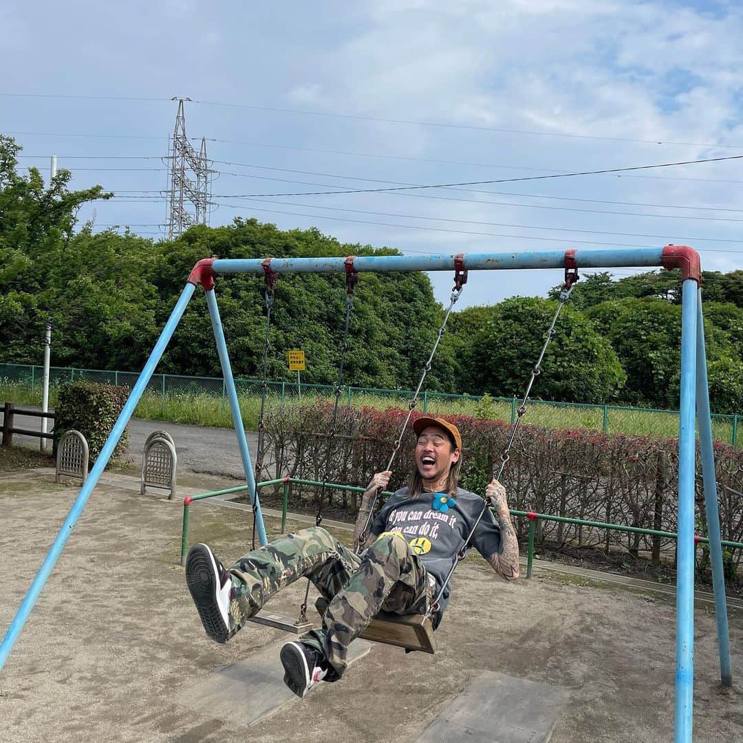 田代新さんのインスタグラム写真 - (田代新Instagram)「足ガリガリガリー 足首ぐにゃり 膝ぎゃりーん 顔がっしゃーん を、やっちまうんじゃねーかって恐怖を楽しんでる」6月10日 19時29分 - arata1012