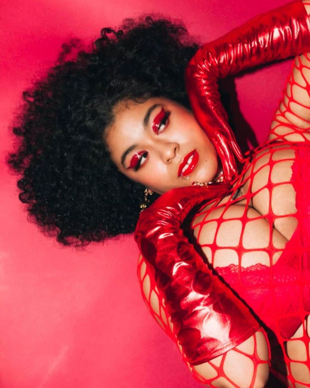 えのきどひろのさんのインスタグラム写真 - (えのきどひろのInstagram)「❤️Red is safe❤️ I wanna make me dirty for you  #hair#makeup#redmakeup#savagexfenty」6月10日 22時22分 - hirono.nyan.xoxo