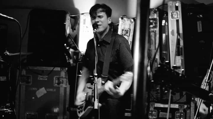 Jimmy Eat Worldのインスタグラム：「Our new song Something Loud is out now!!!   Hit the link in bio to listen + watch the new video.」