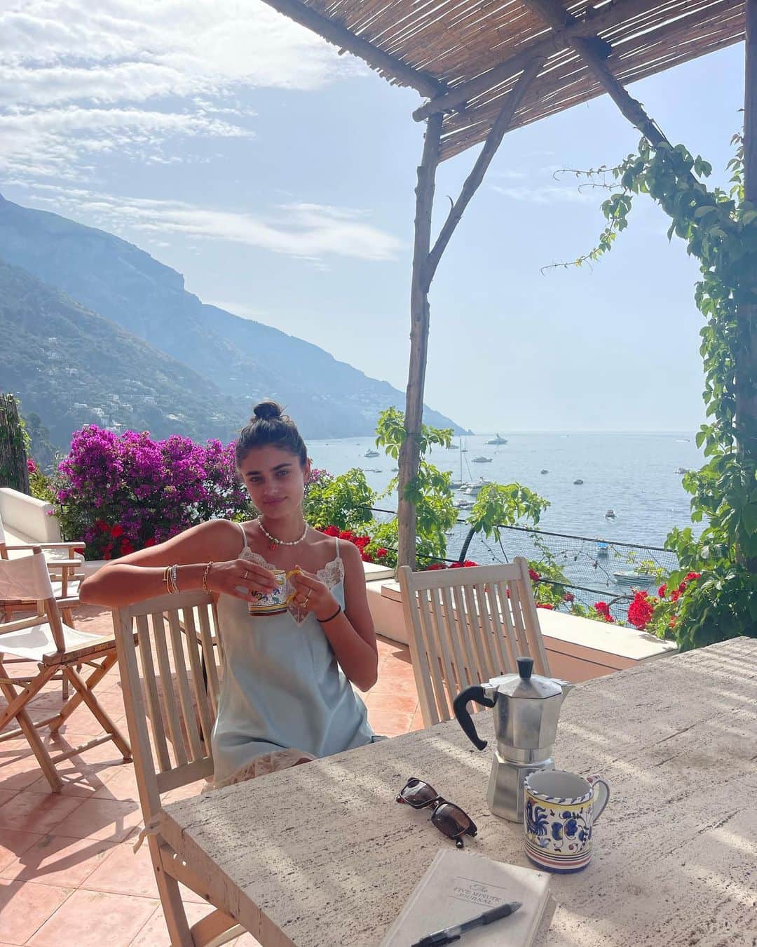 テイラー・ヒルのインスタグラム：「Ciao! 🇮🇹🍝」