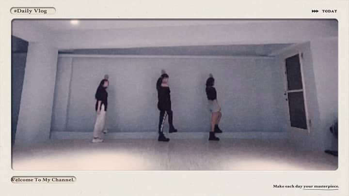 Miaのインスタグラム：「終於可以跳一下了！🫶咖勳❤️ #dancevideo #dance #孕媽咪真的是很厲害 #想到以前懷孕根本是樹懶移動緩慢😂 #合體 #bloodline」