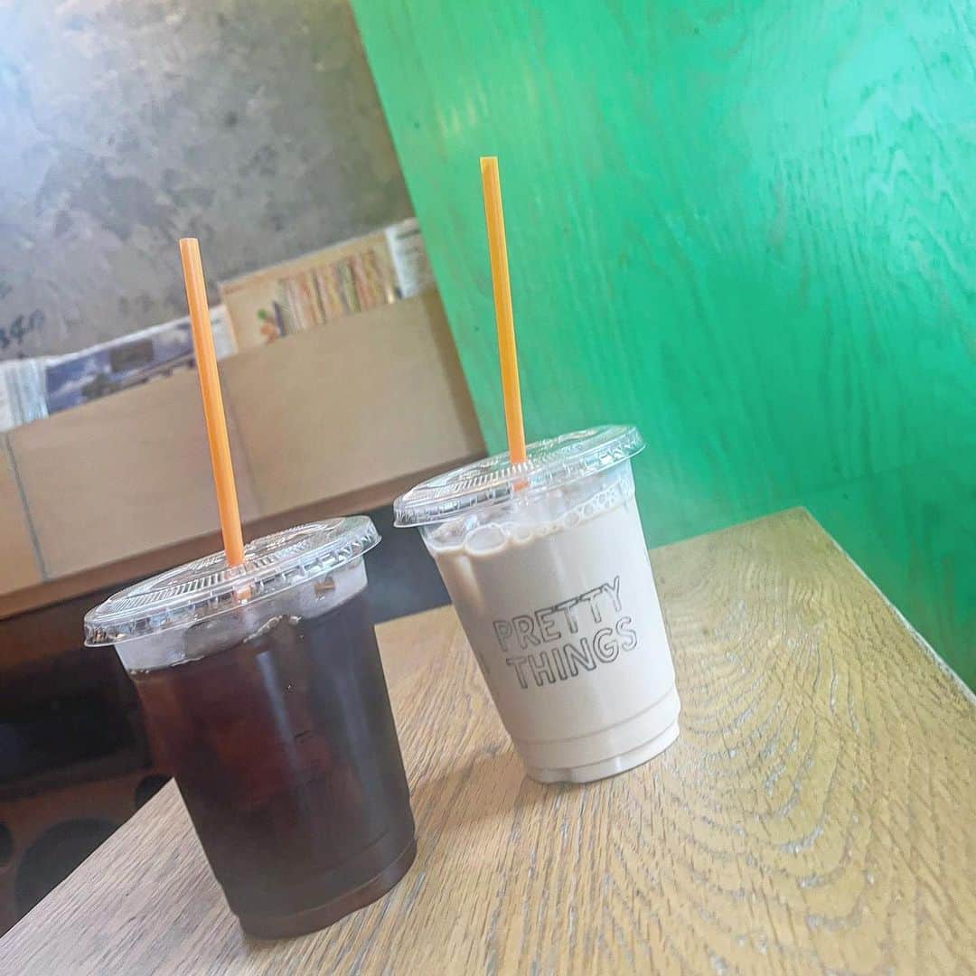 荻野由佳のインスタグラム：「いい時間だったなぁ☕️🚶‍♀️🍃」