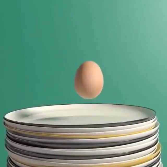 Eggs Conceptのインスタグラム：「This animation 🥚🥚🥚 by 👉 @mainframe.co.uk via @artzflow 👈  #eggsconcept」