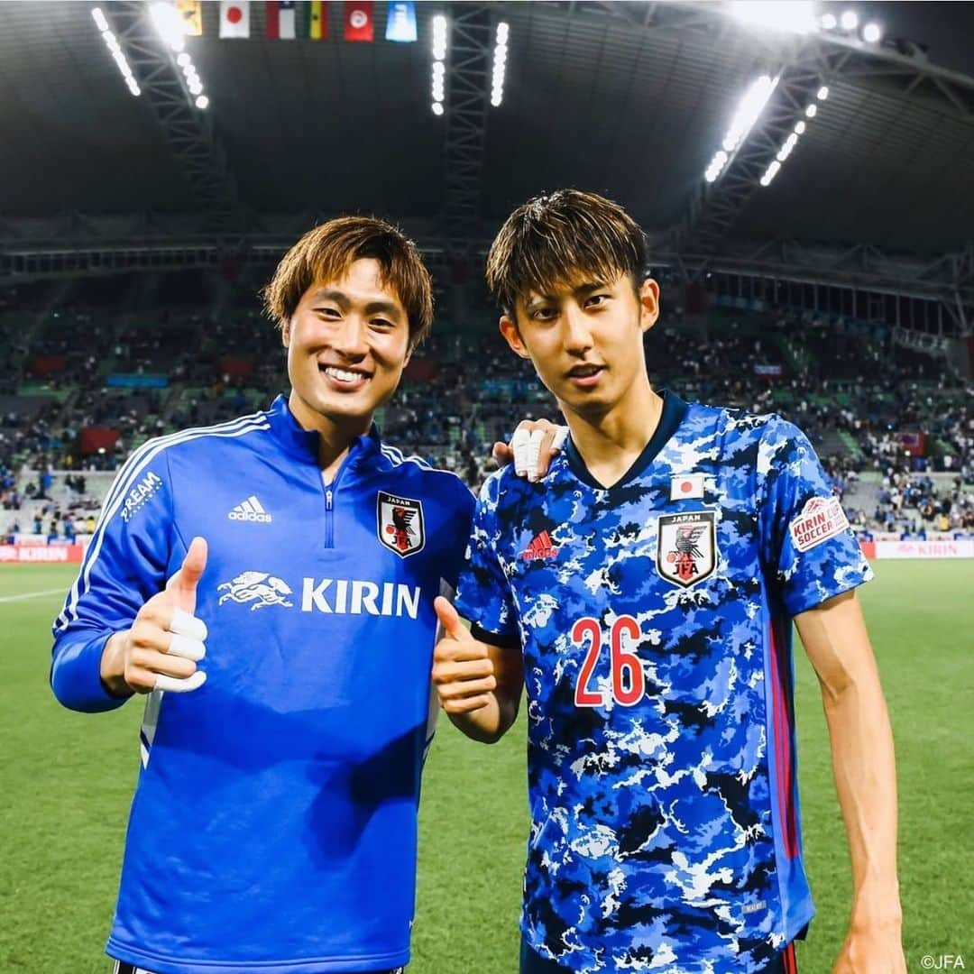 大迫敬介さんのインスタグラム写真 - (大迫敬介Instagram)「・ 同世代🇯🇵  #samuraiblue  #日本代表 #伊藤洋輝  #大迫敬介」6月11日 19時10分 - keisuke.osako