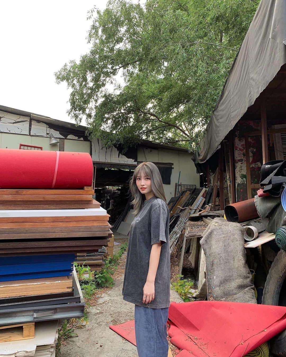 もものインスタグラム：「@chaeyo.0 🤡🤍」
