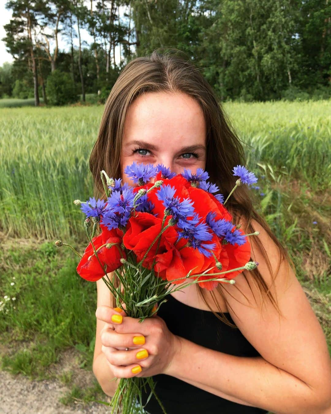 Justyna SAGANIAKのインスタグラム：「Pani wiosna 🌺」