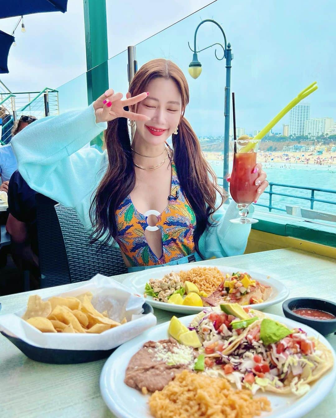 クララのインスタグラム：「#santamonica #LalainLA @fiveline.official」