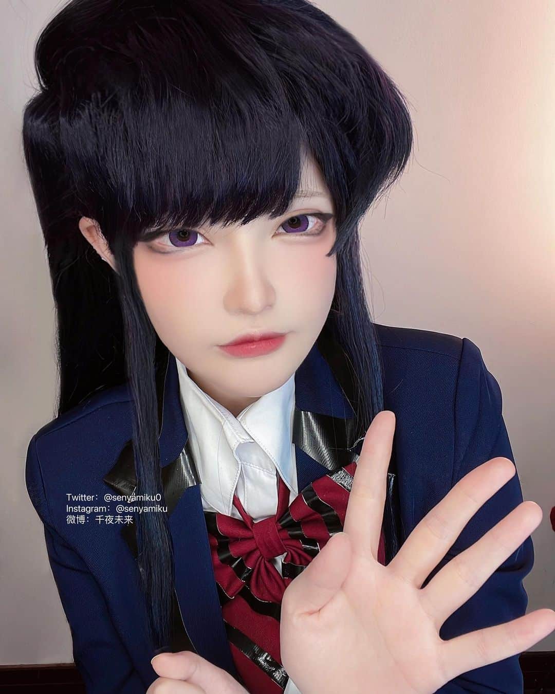 千夜未来のインスタグラム：「古見🐈‍⬛  #古見さんはコミュ症です」
