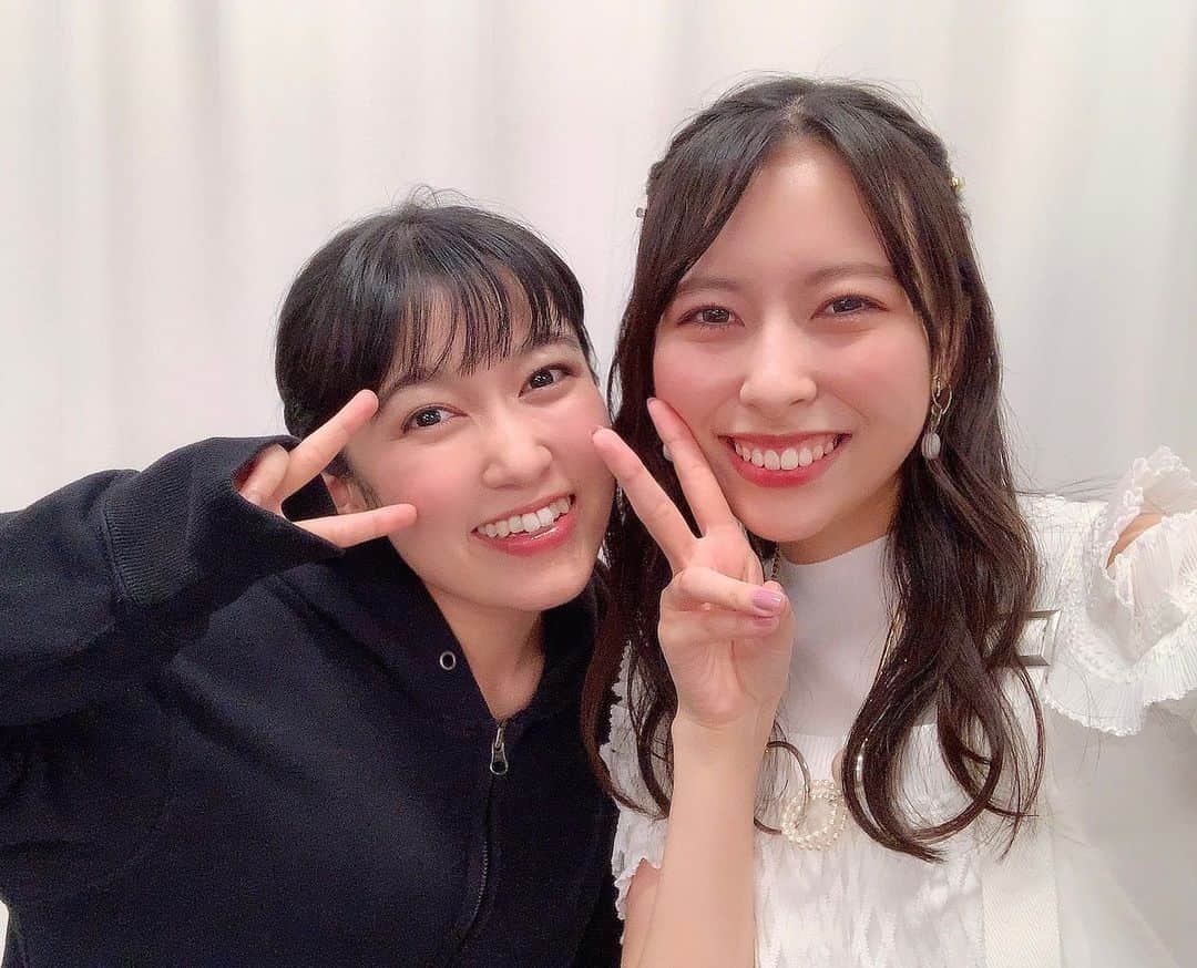 近藤玲奈さんのインスタグラム写真 - (近藤玲奈Instagram)「犬吠埼姉妹の妹  犬吠埼樹役の黒沢ともよさんと💛  #満開祭り #yuyuyu」6月12日 21時41分 - reina_kondo