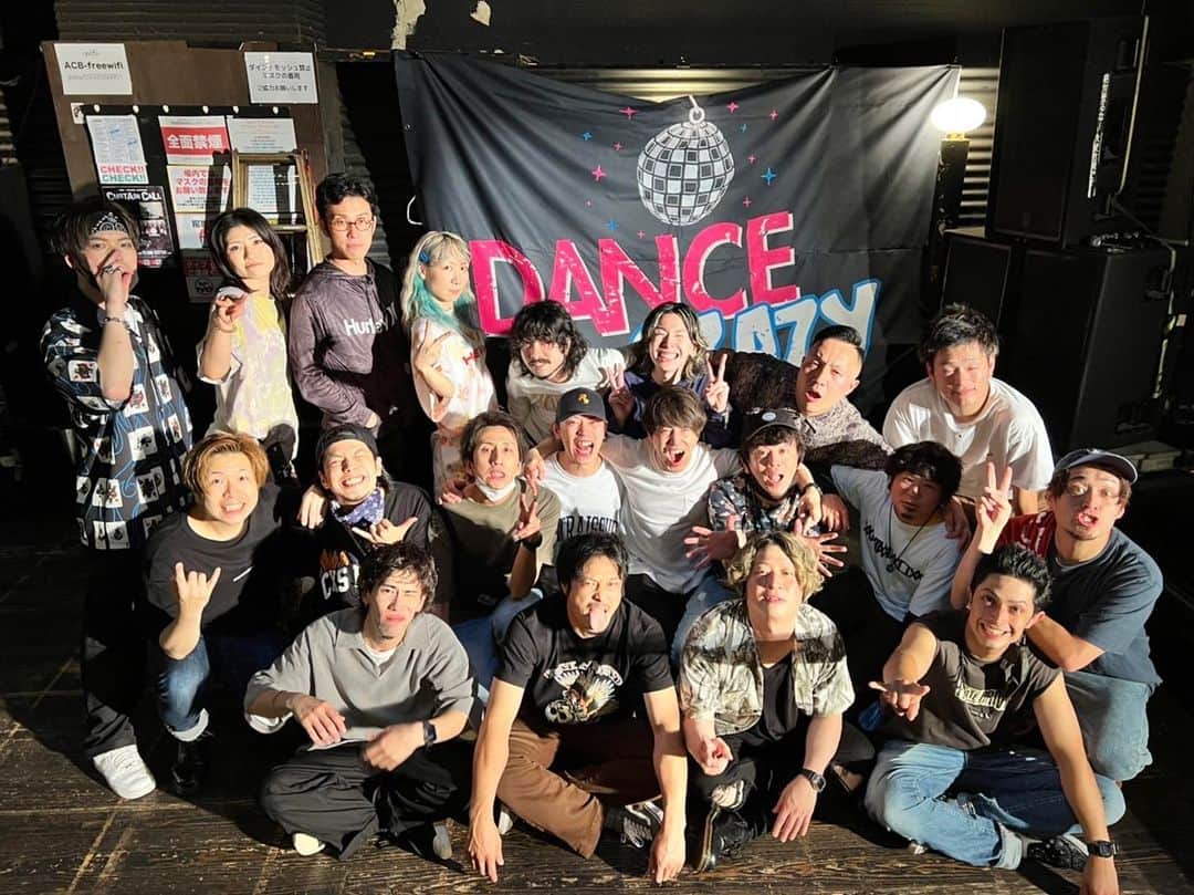 SAKIのインスタグラム：「好きな人と好きな時間を一緒に過ごせるって本当に美しい時間ですね🤤💜👼」