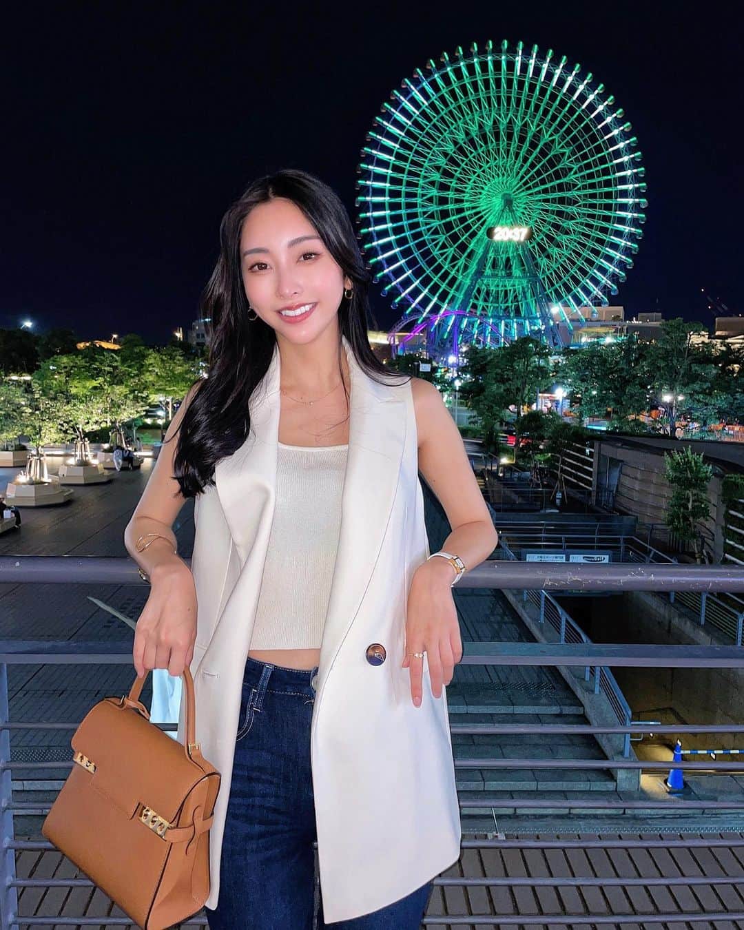 南真琴さんのインスタグラム写真 - (南真琴Instagram)「. . おはよー！実家に帰ってきてます☺️ 大好きな横浜💓 来るたびに地元が最高ってなる。笑 . #yokohama #横浜」6月13日 8時10分 - makoto666_