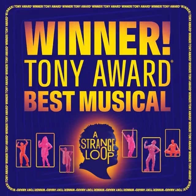 ミンディ・カリングのインスタグラム：「I could not be more proud and ecstatic for the creative team behind @strangeloopbway. When @benjpasek told me about @thelivingmichaeljackson’s musical, I read it instantly, and couldn’t believe how audacious and hilarious it was. And I hadn’t even heard the music or seen the incredible cast perform it yet! I so rarely get to experience something both profoundly moving and wholly original. A Strange Loop is that - and I’m so happy the Tonys see that too. This musical was years and years in the making and tonight is the shiniest celebration of that hard work. CONGRATULATIONS!!」