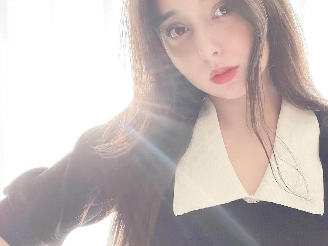 のインスタグラム：「🤍🖤🤍  #しふく」