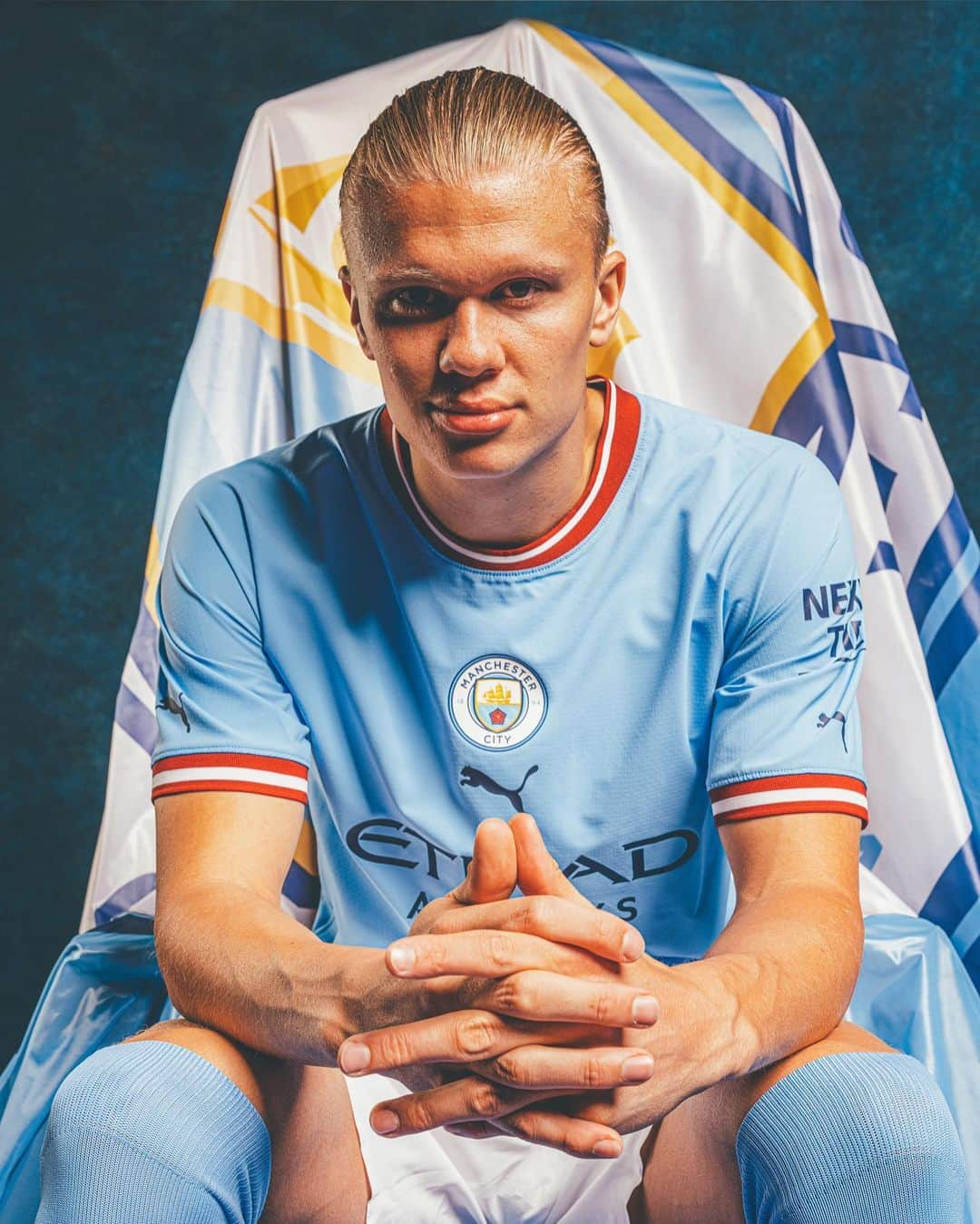 アーリン・ブラウト・ハーランドさんのインスタグラム写真 - (アーリン・ブラウト・ハーランドInstagram)「The wait is finally over! 🔵 #mancity」6月13日 19時01分 - erling.haaland