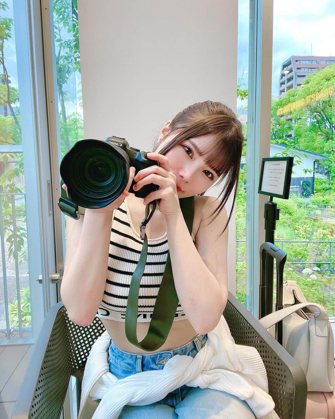 プラネットオシリスのインスタグラム：「. カメラに目覚めそう . . #canon」