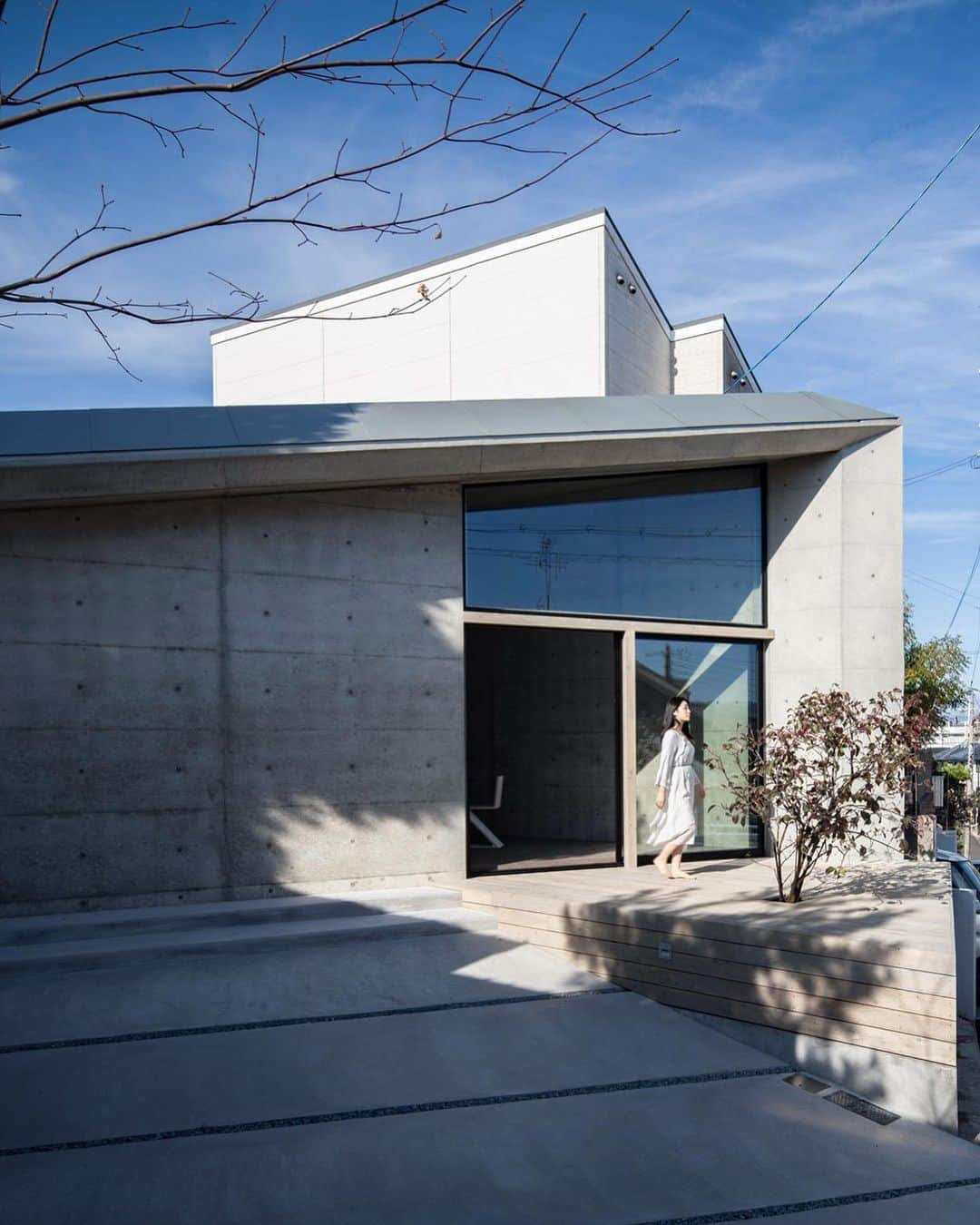 4E.okuwada architects officeさんのインスタグラム写真 - (4E.okuwada architects officeInstagram)「[ 17moon house ] 十七月の住居   @okuwada_architects architect：Takeshi Okuwada photo：Keishiro Yamada #okuwada_architects_office  .」6月13日 20時11分 - okuwada_architects