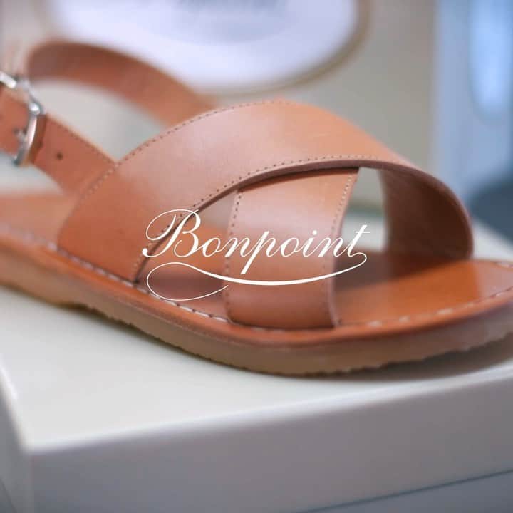 bonpointのインスタグラム：「#InsideBonpoint ​ In a small town of Spain is where the Atelier Du Soleil and its know-how behind our sandals reside. ​ We are pleased to take you along and reveal every step in the making of our iconic sandals. ​ 🎥 @_gricha​ .​ .​ . #Bonpoint #BonpointSS22 #SavoirFaire #MadeinSpain #AtelierDuSoleil」