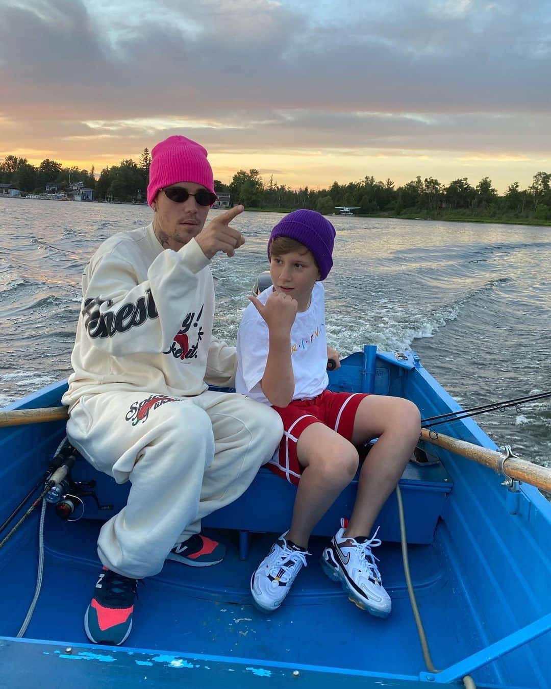 ジャクソン・ビーバーのインスタグラム：「Brother times」