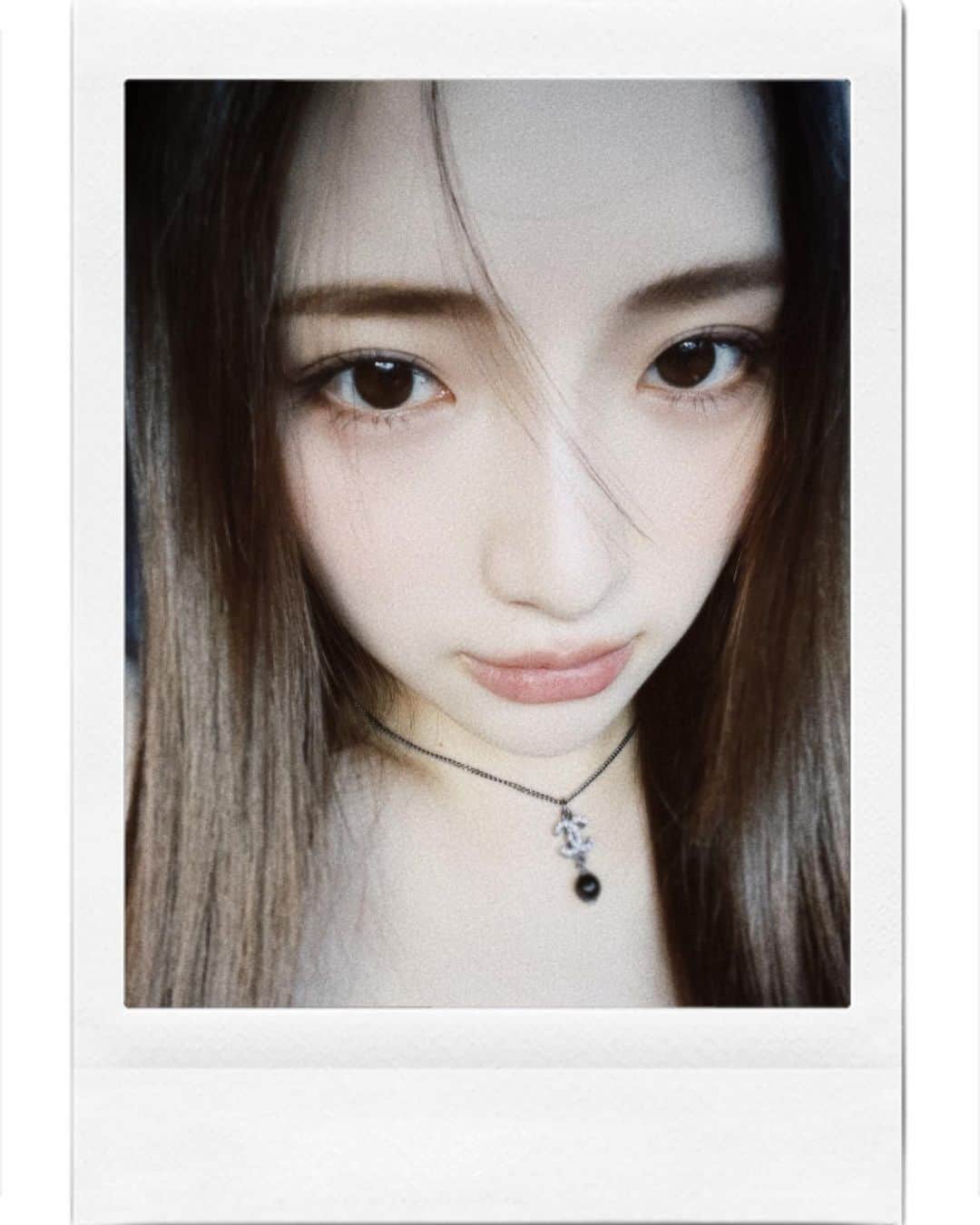 南りほのインスタグラム：「🖤🖤🖤」