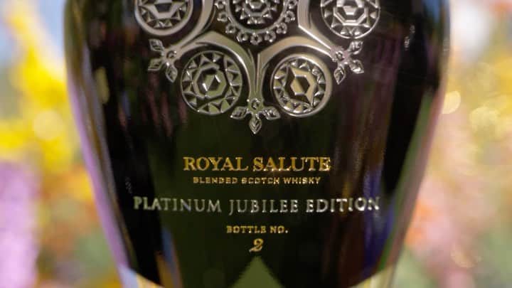 Royal Saluteのインスタグラム：「After 70 remarkable years of reign, once again we pay tribute to a beloved Monarch with a truly exceptional whisky. Blended from no fewer than seven silent stills, with only 147 bottles in existence, The Platinum Jubilee Edition is a collector's item like no other.   #ShowYourMajesty」