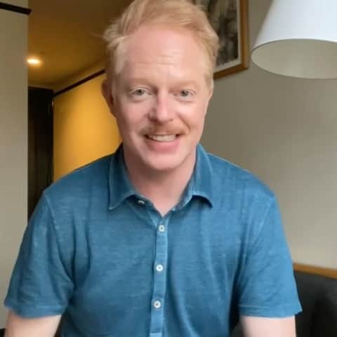 キャット・ディーリーのインスタグラム：「I just love @JesseTyler so much!! Thank you lovely for the amazing wishes as we celebrate 300 episodes of #SYTYCD 😍🙏 Sending you the biggest congratulations on your  #TonyAwards win for #TakeMeOut! You must go see it if you can at @2StNYC 🎉🎭」