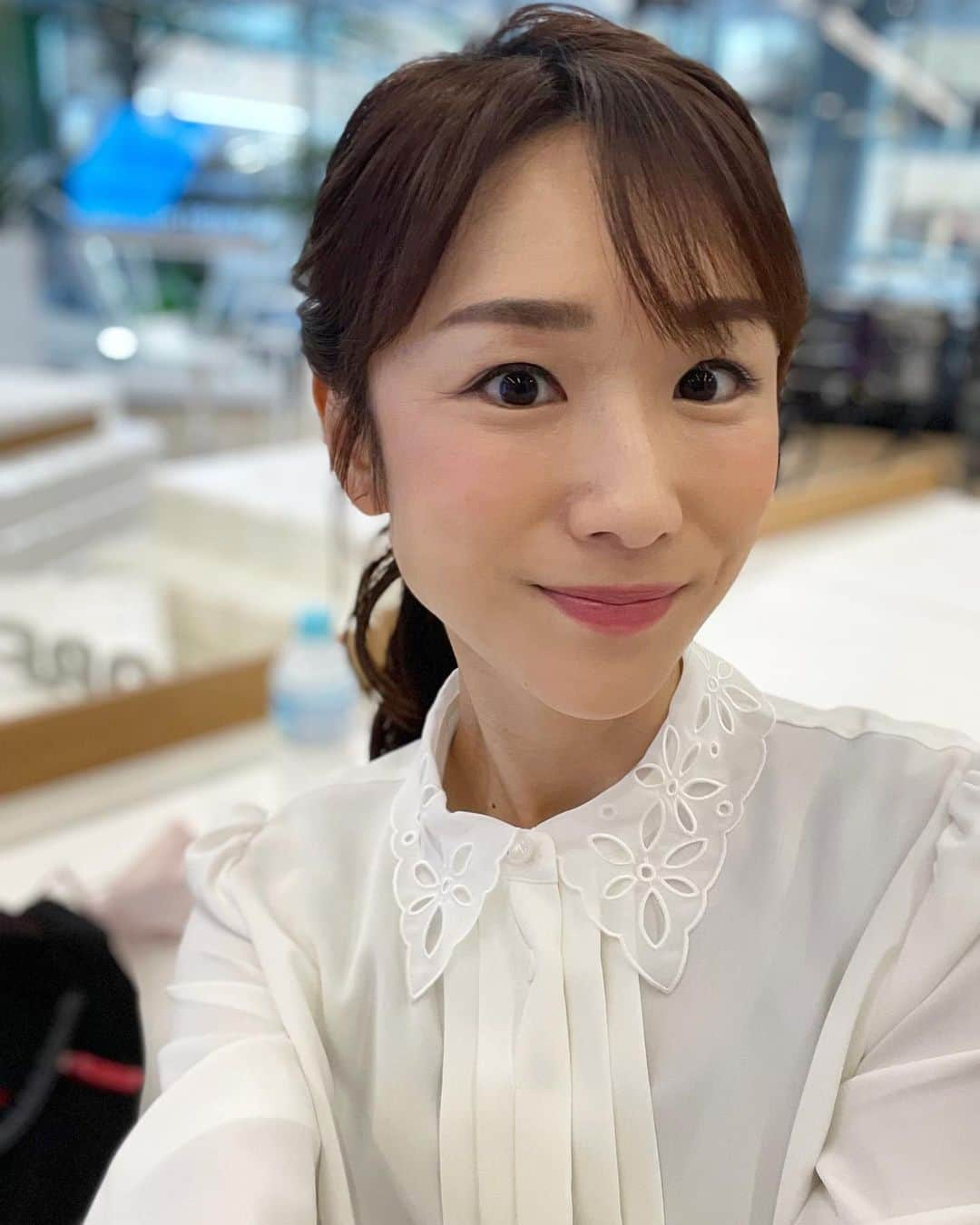 堂真理子さんのインスタグラム写真 - (堂真理子Instagram)「おはようございます😃 今日は肌寒いですね。体調には気を付けて、一日頑張りましょう❣️   #おはようございます  #梅雨寒 ですね  #堂真理子 #テレビ朝日 #アナウンサー」6月14日 11時35分 - mariko_do