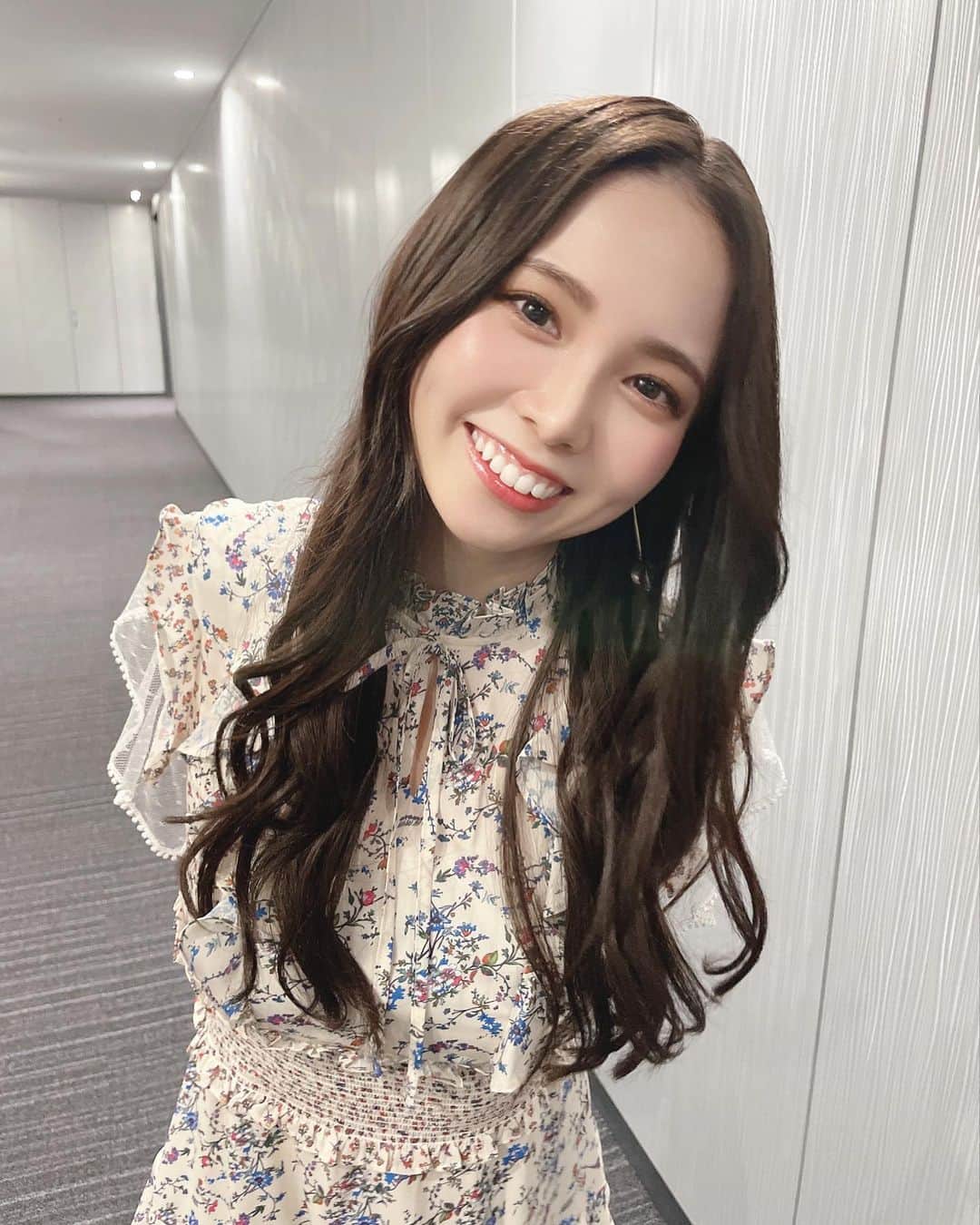 西村歩乃果のインスタグラム：「可愛い系のワンピース👗  @dress_sugar  #onepiece #ootd #code #fashion」