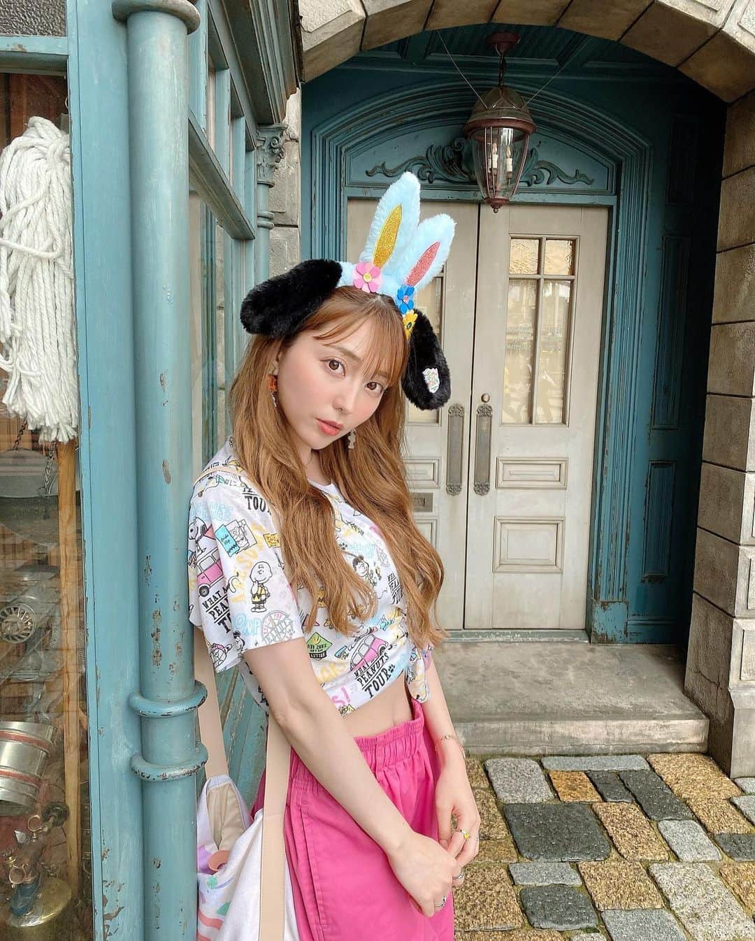 堀尾実咲のインスタグラム：「ユニバ旅行行ってきたよ🐙  SNOOPYすきいいいぃいいっ🥜  楽し過ぎたっ🤤  #universalstudiosjapan #usj #snoopy #usjコーデ #usj写真スポット #usjphoto #ユニバ #ユニバコーデ #ユニバカチューシャ #スヌーピー #スヌーピーコーデ #スヌーピー好き #大阪旅行」