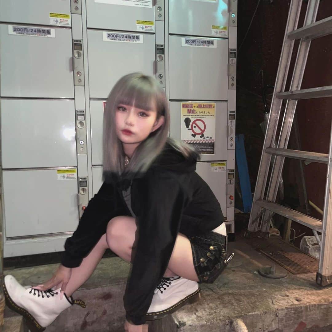 かれんのインスタグラム：「ブレブレな奴ばっかだな」