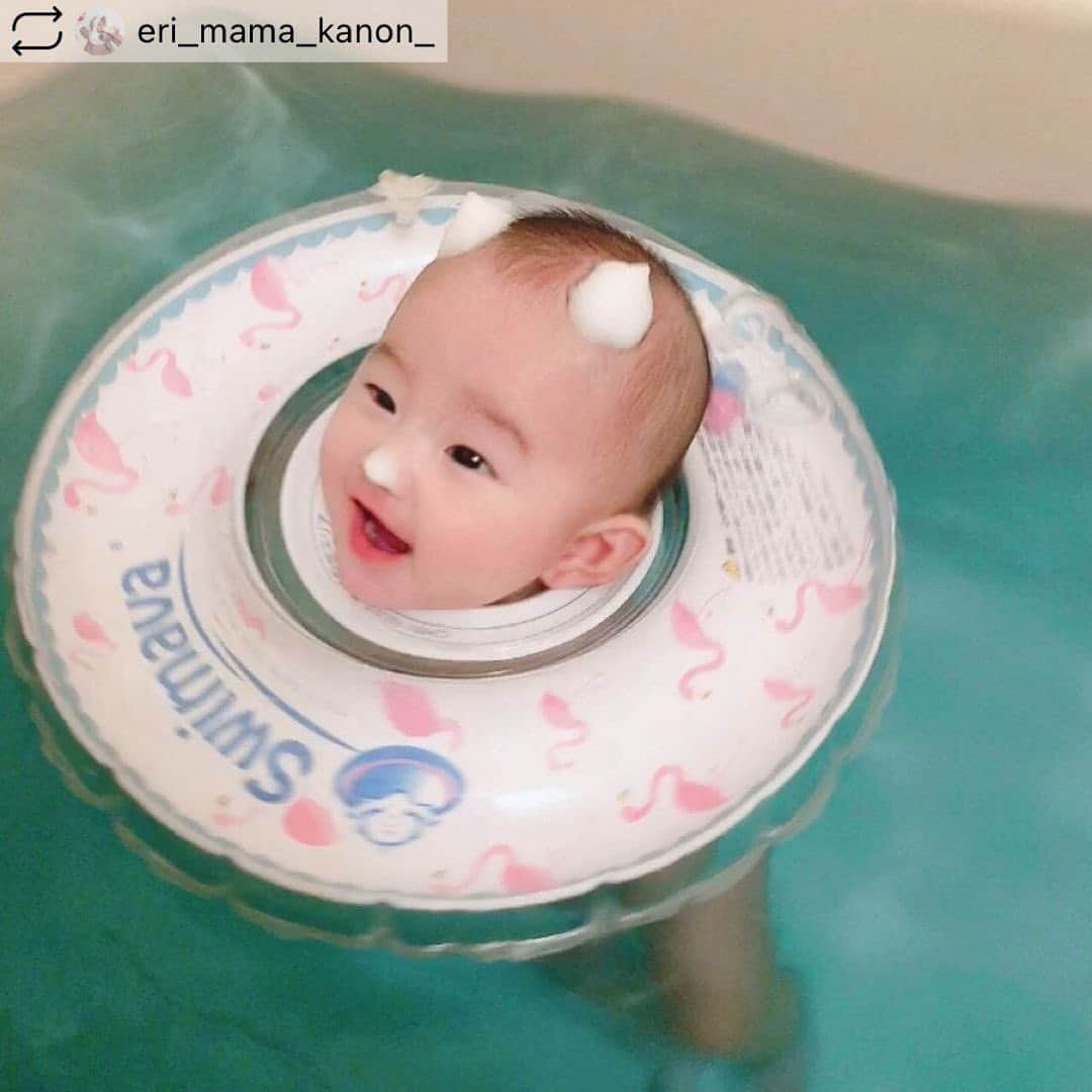 スイマーバジャパンさんのインスタグラム写真 - (スイマーバジャパンInstagram)「本日の#スイマーバベビー のご紹介😃  かわいいねこちゃんにキュン😻💕 めいっぱいスイスイしてくれて嬉しいです😆  @eri_mama_kanon_  さま、 可愛いお写真ありがとうございました！  #スイマーバベビー を付けて投稿頂いた中から @swimava_japan にてご紹介させていただきます🥰 素敵なベビちゃんのお写真、ムービーをお待ちしています♫  #スイマーバ #スイマーバデビュー #スイマーバベビー #マカロンバス #スポーツ知育#寝かしつけ #令和3年ベビー #令和4年ベビー #swimava」6月14日 20時21分 - swimava_japan