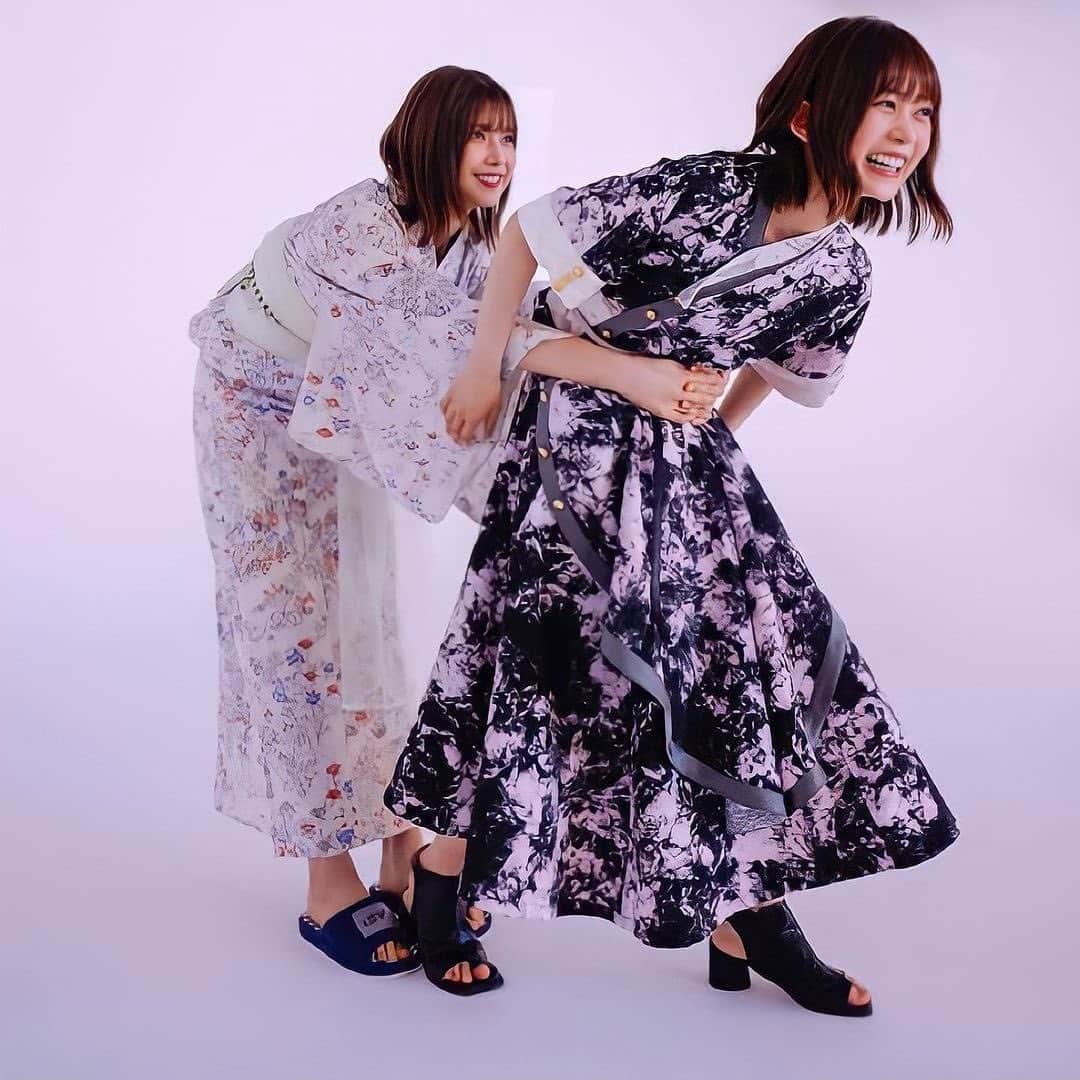 のインスタグラム：「#尾関梨香卒業おめでとう #渡邉理佐　#櫻坂46」