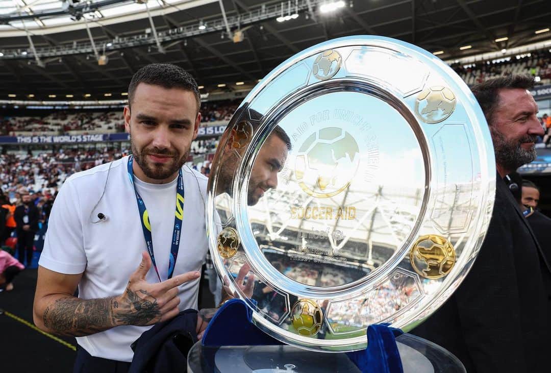 リアム・ペインさんのインスタグラム写真 - (リアム・ペインInstagram)「I've just recovered from Sunday's @socceraid game... Wow, what a day! A record breaking £15,673,728 was raised for UNICEF and I'm so grateful that I got to play my part in it. Thanks to everyone that donated 🙌🏼」6月15日 0時21分 - liampayne