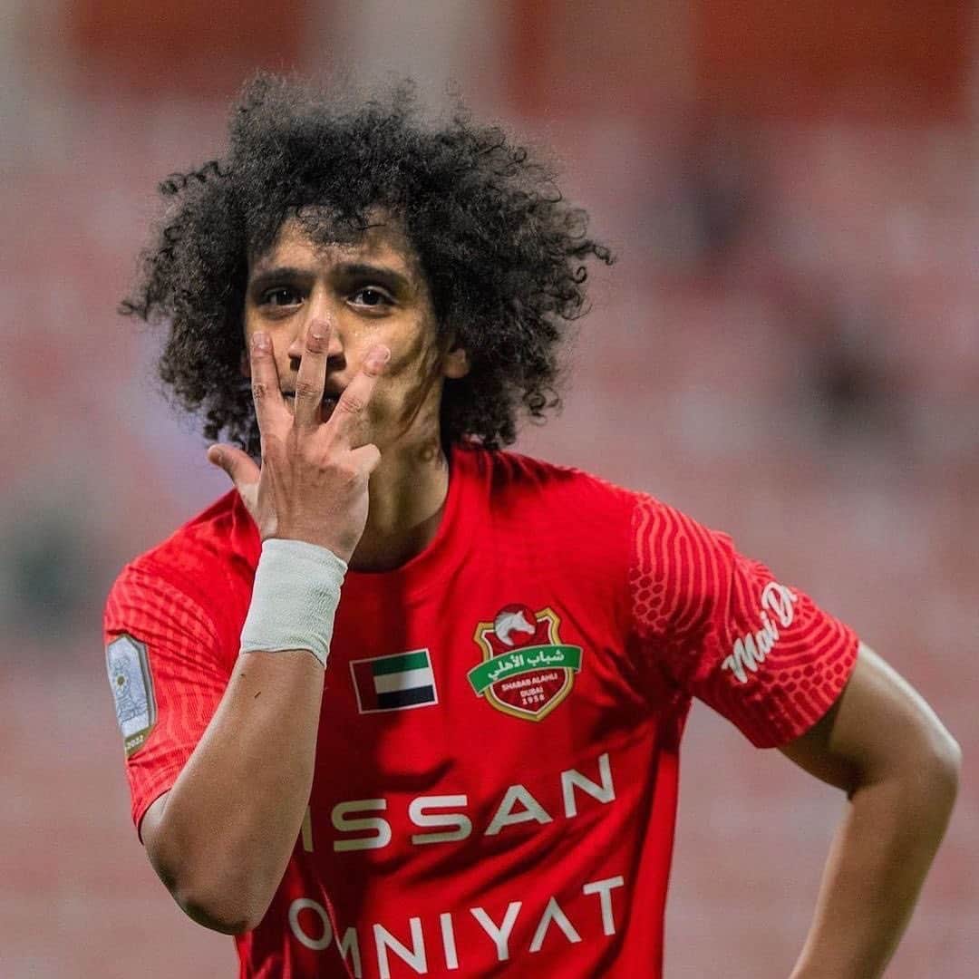 オマル・アブドゥッラフマーンさんのインスタグラム (オマル・アブドゥッラフマーンamoory10)