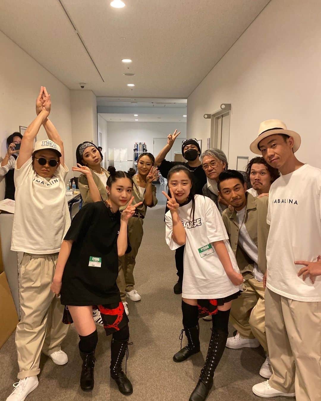 のインスタグラム：「宮崎は都城‼️  先日はありがとうございました‼️  熱い1日になりました😊   サポートダンサー、リオミントの2人も参加してくれて、より一層華やかなステージになりましたね☺️✨  明日は渋谷🔥  明日も熱い熱い1日にしましょう😎🔥」